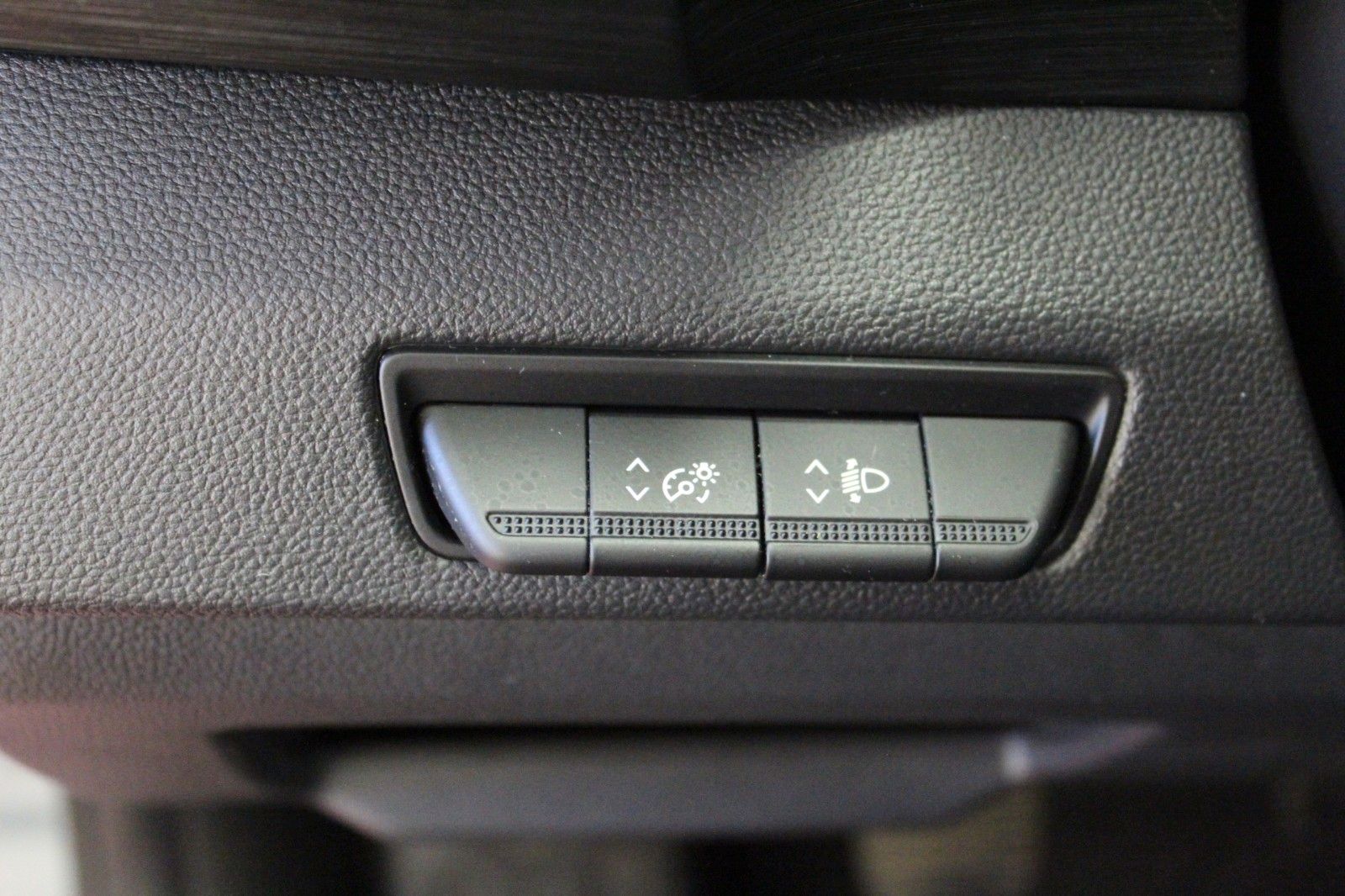 Fahrzeugabbildung Renault Trafic Grand L2 dCi 110 Blue*9-Sitzer*