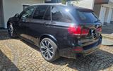 BMW X5 M50d*Scheckh. BMW*SC,SHZ,Pano,AHK3t - BMW X5 M50 von privat