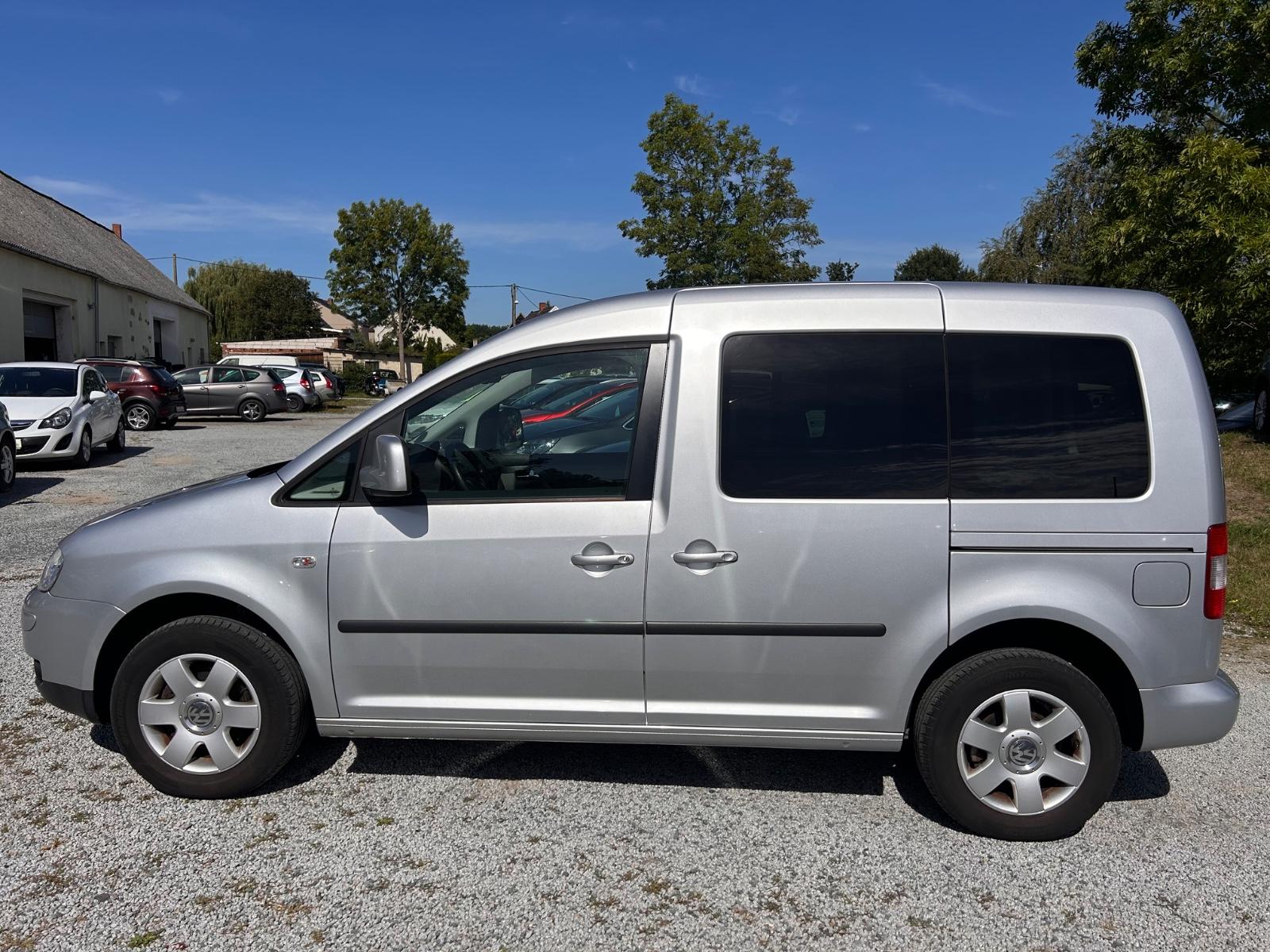 Volkswagen Caddy Life 1.6 5-Sitzer/Getriebe überholt/HU neu