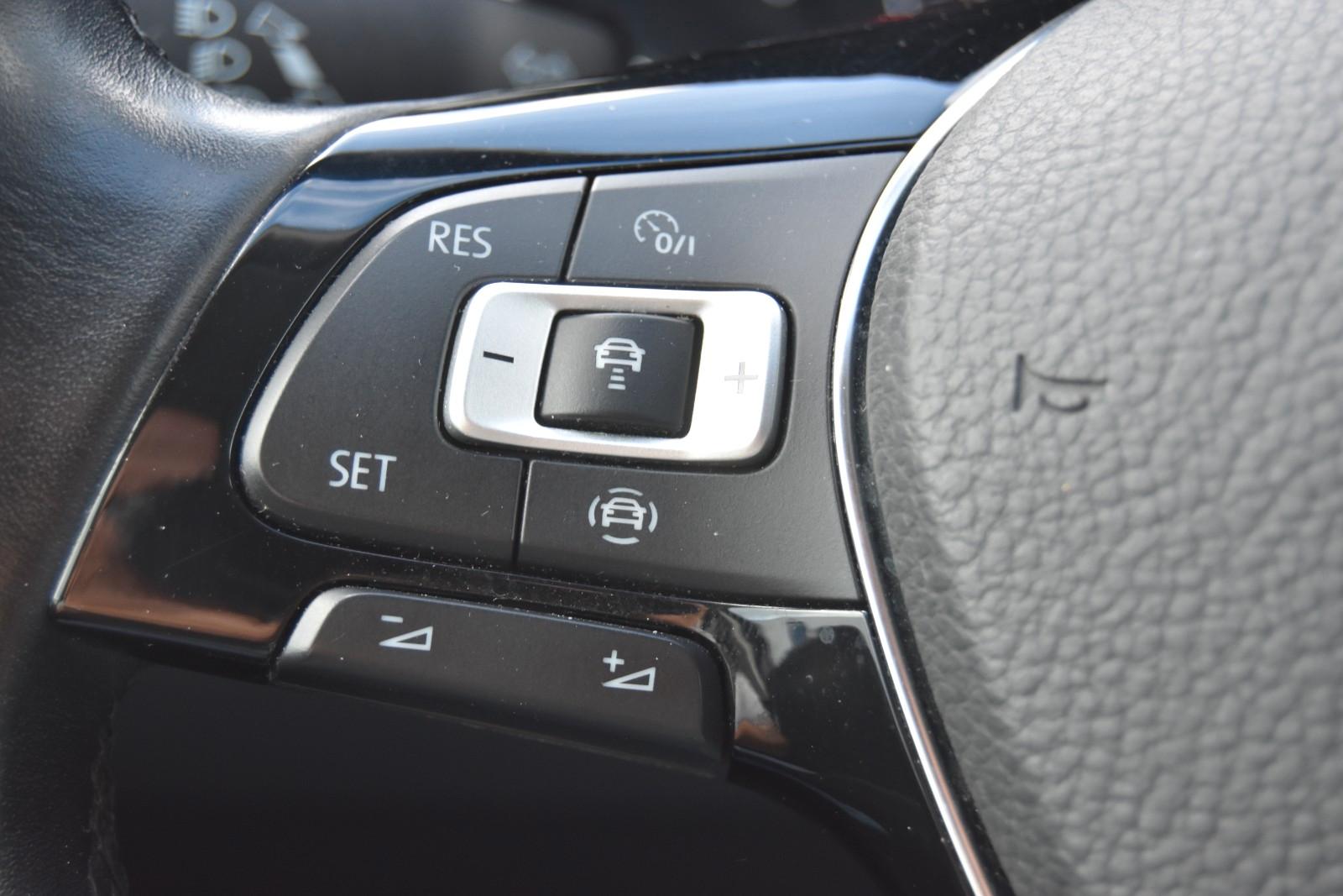 Volkswagen T-Roc Style TSI ACC/NAVI/SHZ/PDC, миниатюра 13