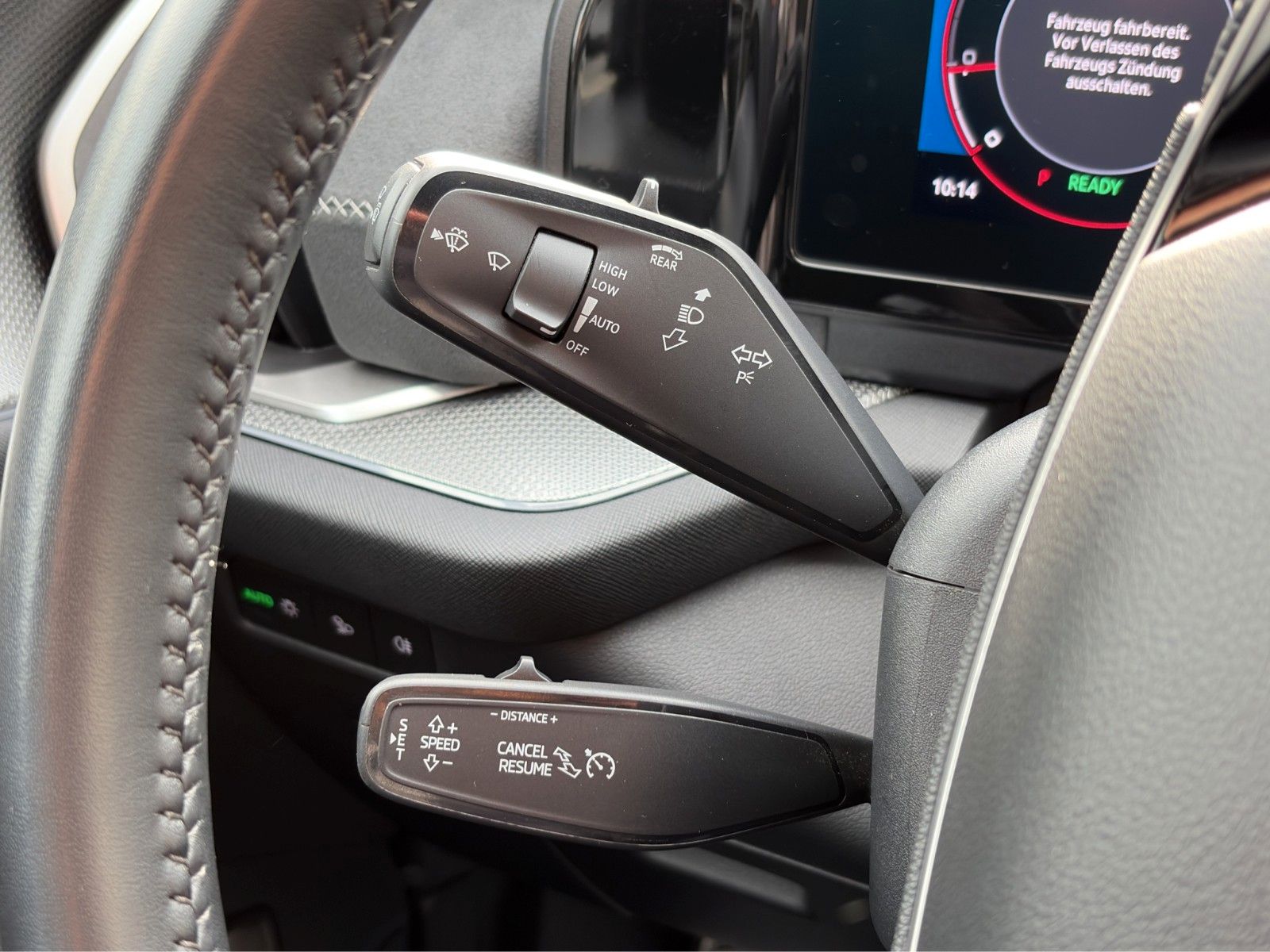 Fahrzeugabbildung SKODA Kodiaq 1.5 TSI DSG*Sportline*7-Sitzer*ViCo*SHZ*