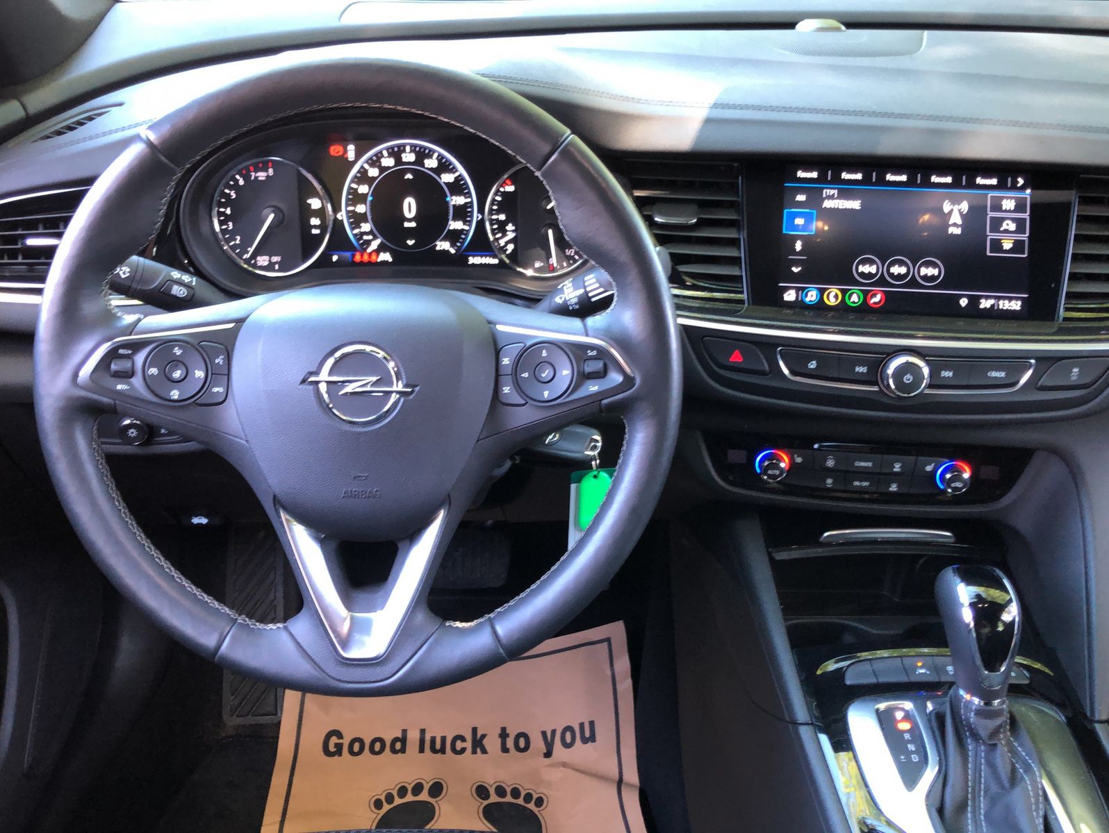 Fahrzeugabbildung Opel Insignia INSIGNIA 2.0 Turbo 125kW Elegance Auto