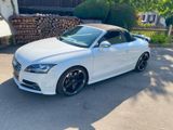 Audi TTS Roadster 2.0 TFSI quattro - Audi TTS: Weiß
