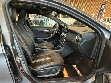 Mercedes-Benz GLA 220 d *4Matic *AHK*AMG*Pano*G Tronic*