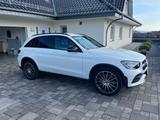 Mercedes-Benz GLC 200 4MATIC AMG line Night Paket  - Mercedes-Benz GLC 200: Von Privat