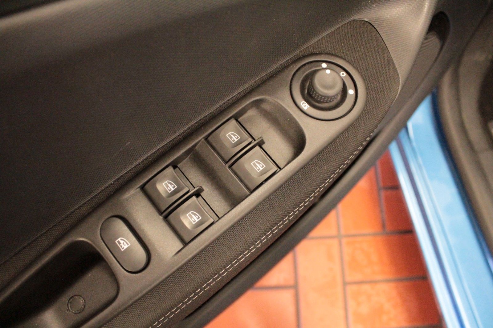 Fahrzeugabbildung Renault ZOE Z.E. Intens *R-Link*