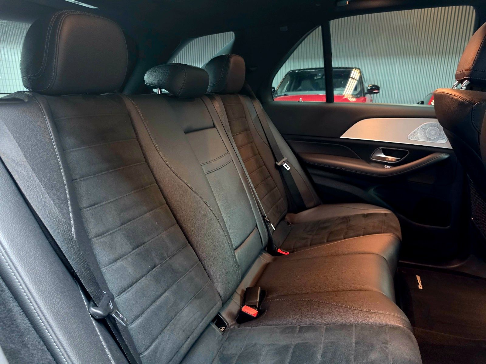 Mercedes-Benz GLE 350 4Matic AMG PANO BURMESTER 360° NIGHT KEY foto 23
