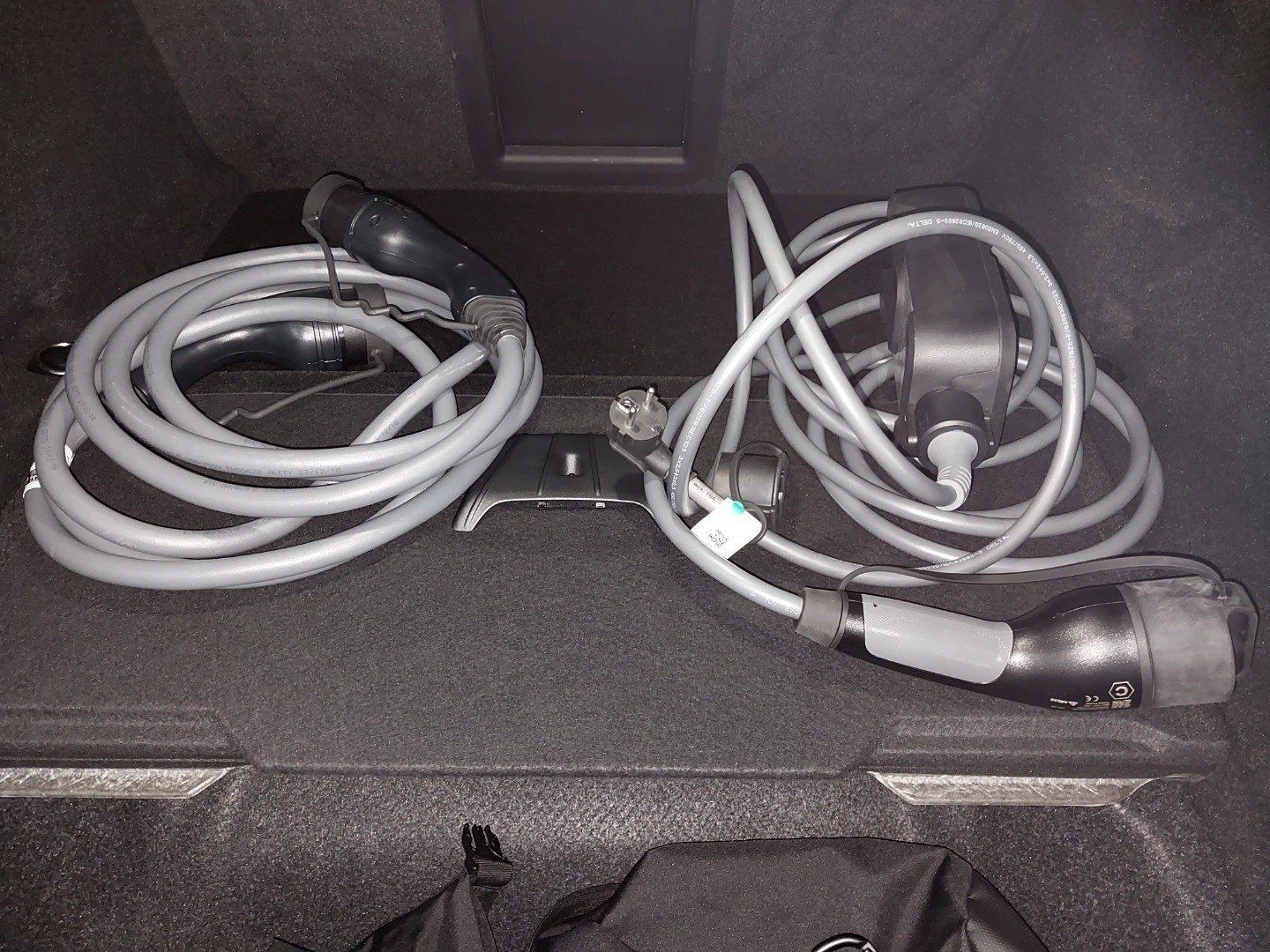 Fahrzeugabbildung BMW i7 M70 xDrive Limousine Sonderlackierung B&W Sur
