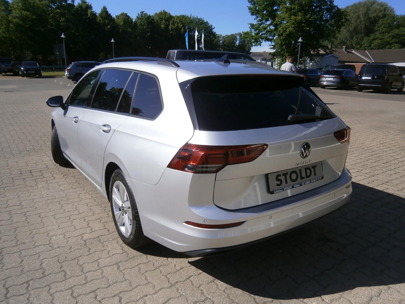 Volkswagen Golf VIII Variant Life 2.0 TDI, DSG