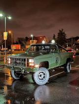 Chevrolet K30 - Chevrolet K30 mit Diesel-Antrieb: Geländewagen