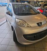 Peugeot 107 Neuer TÜV Reifen Batterie - gebrauchte Peugeot 107 aus dem Jahr 2005