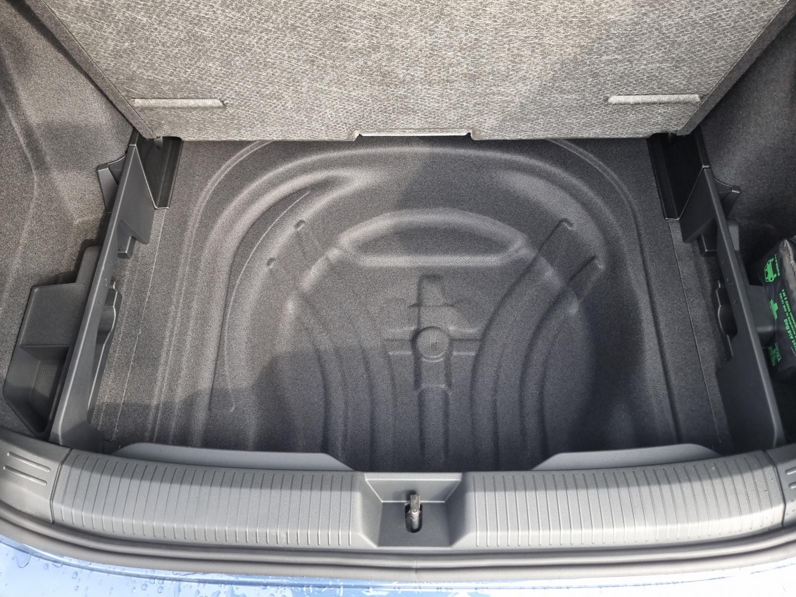 Volkswagen Golf VIII Variant TSI LED AHK ACC PDC AID SH LM, миниатюра 23
