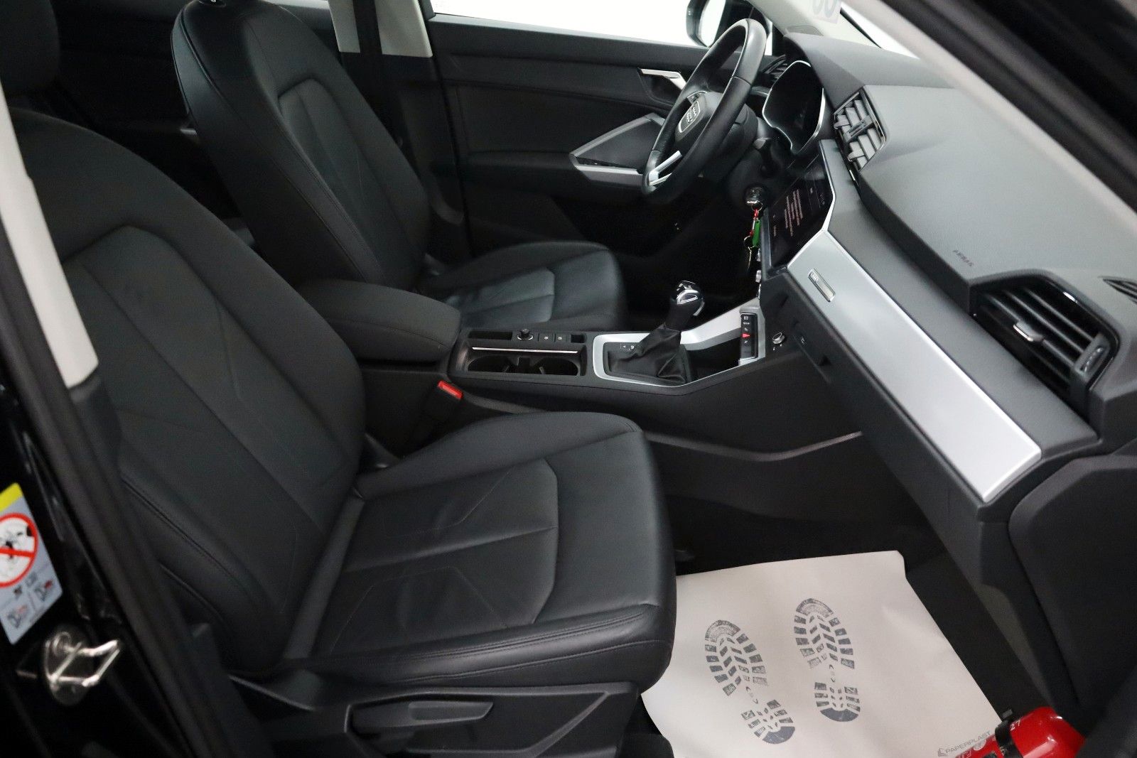 Fahrzeugabbildung Audi Q3 Sportback 45 TFSI e,Leder,Navi,LED,SH,Kamera