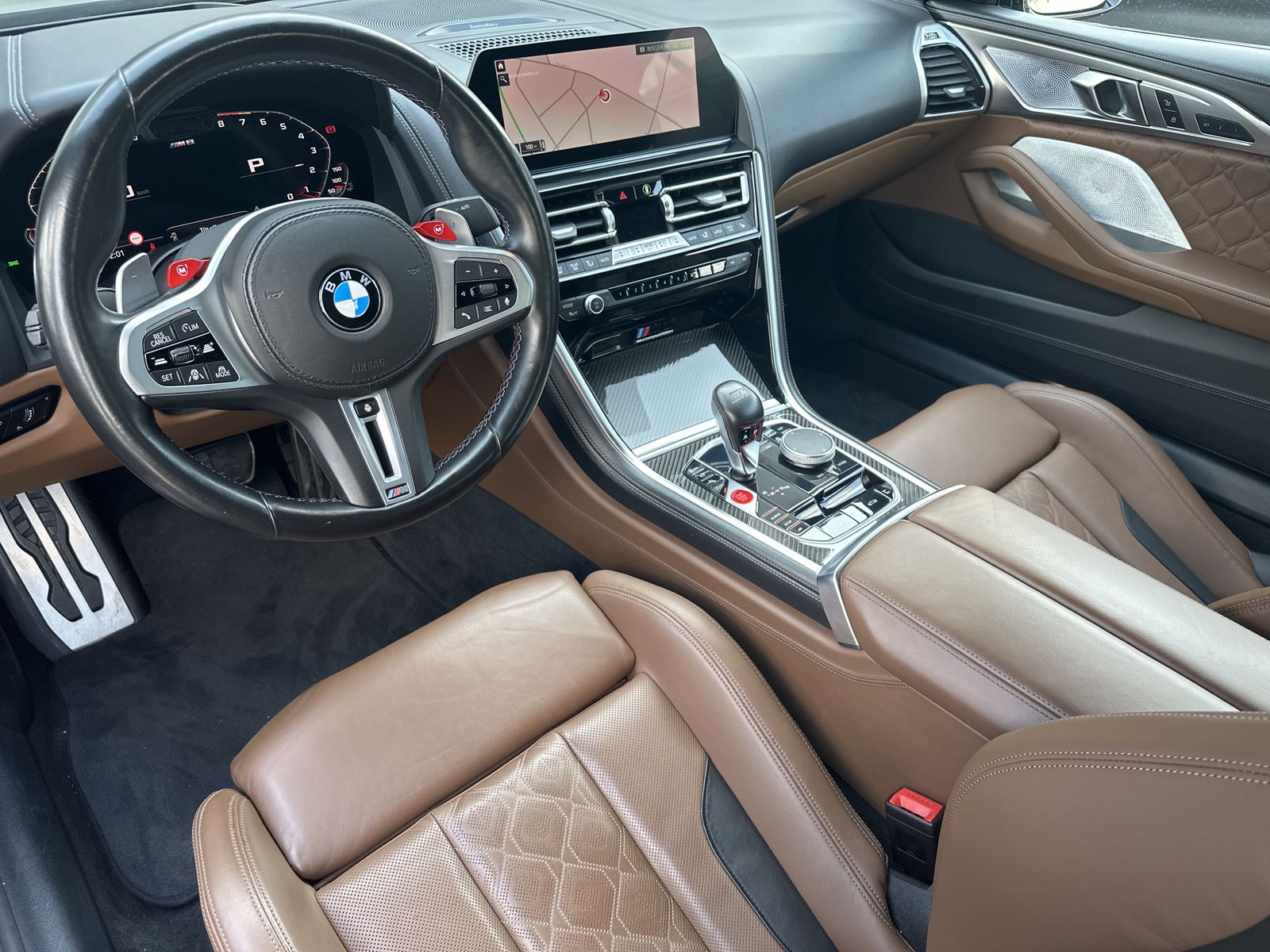 Fahrzeugabbildung BMW M8 Competition M Driver's Package NAV+LASER+360°