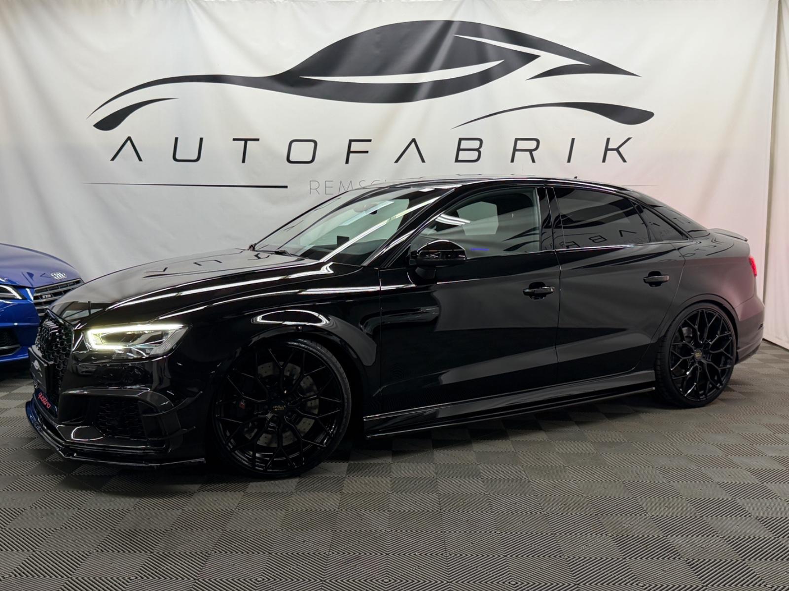 Audi RS3 Lim. 2.5 TFSI*SCHALE*S-AGA*B&O*KW-V3*ACC*