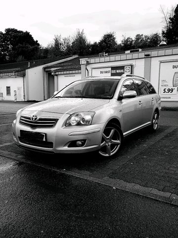 Toyota Avensis T25