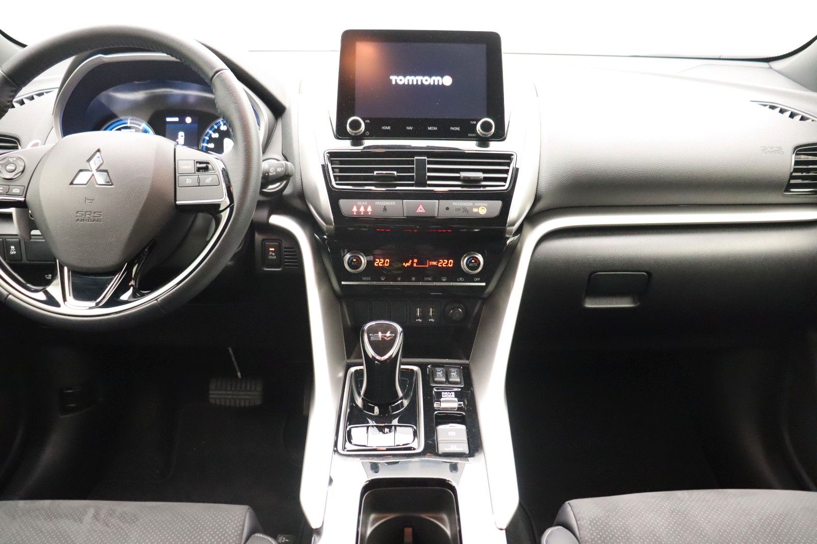 Fahrzeugabbildung Mitsubishi Eclipse Cross Plus Hybrid 4WD