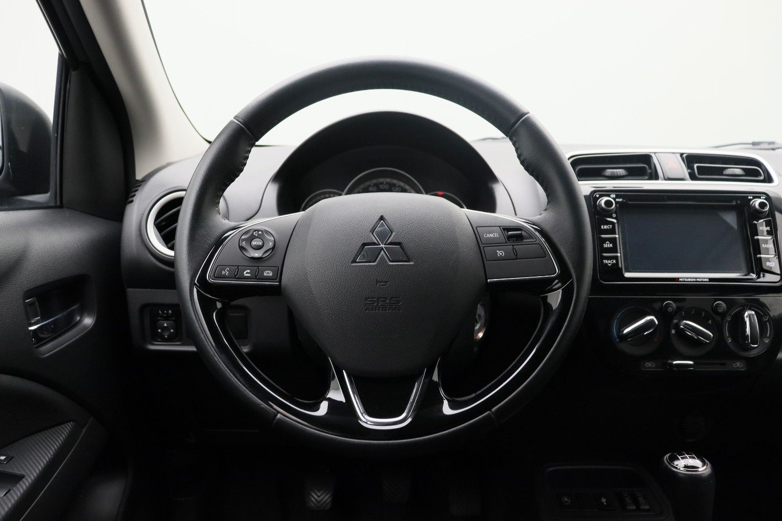 Fahrzeugabbildung Mitsubishi Space Star 1.2 Intro Edition+