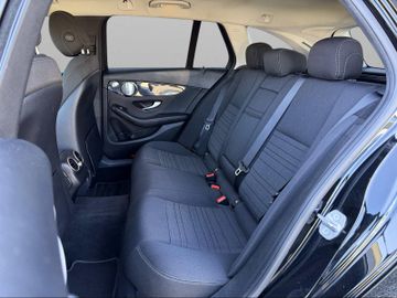Mercedes C 220 - 6