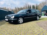 Mercedes-Benz E 430 T AVANTGARDE*1.Hd*BRD Fzg*Voll*Navi*BOSE* - Mercedes-Benz E 430 mit Benzin-Antrieb