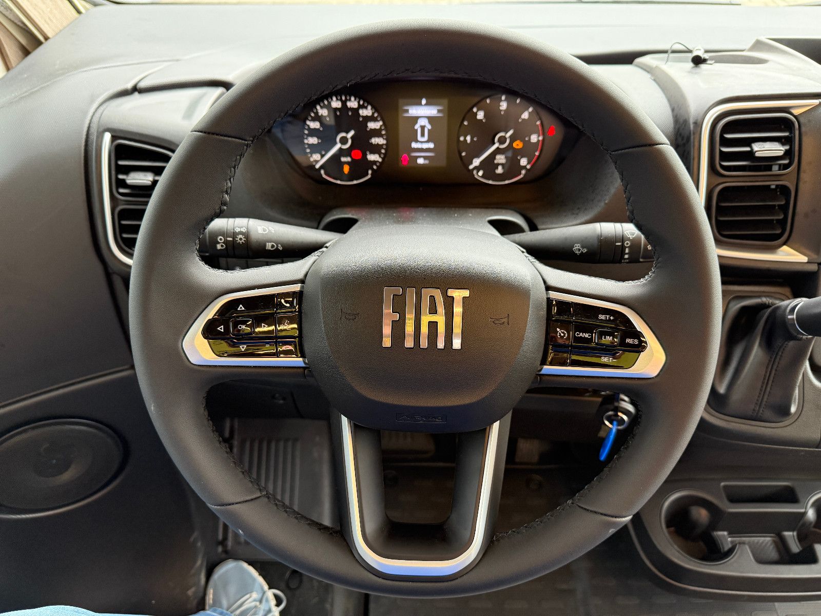 Fahrzeugabbildung Roller Team Zefiro 287 Integral - Modell 2026