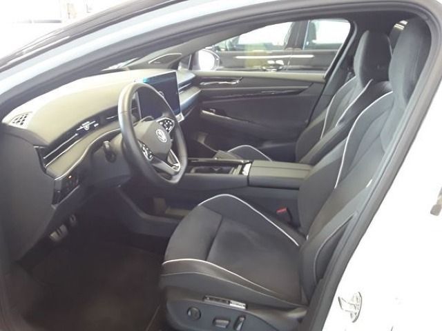 Volkswagen ID.7 Pro S Navi AHK LED-Matrix Pano Kamera WP Hu foto 5