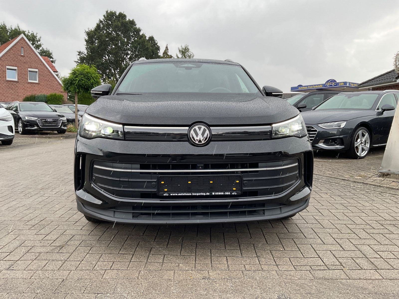 Fahrzeugabbildung Volkswagen Tiguan 1.5 eTSI DSG GOAL,AHK,Kamera,Navi,ACC,IQL