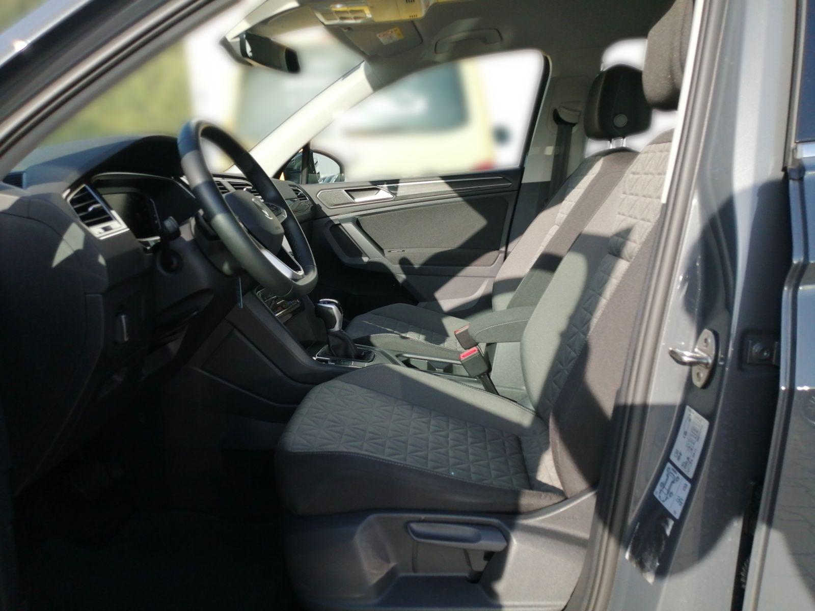 Volkswagen Tiguan Life 1.5 TSI DSG / CarPlay, AHK, LED, ACC