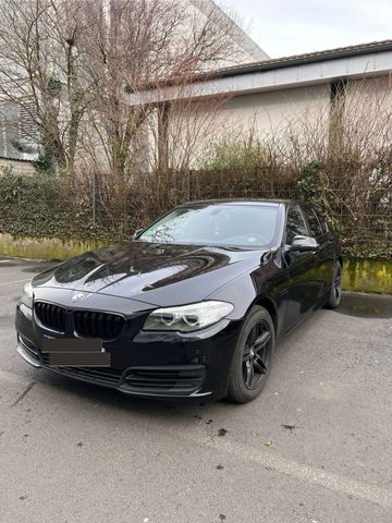 BMW Bmw 520d  all black