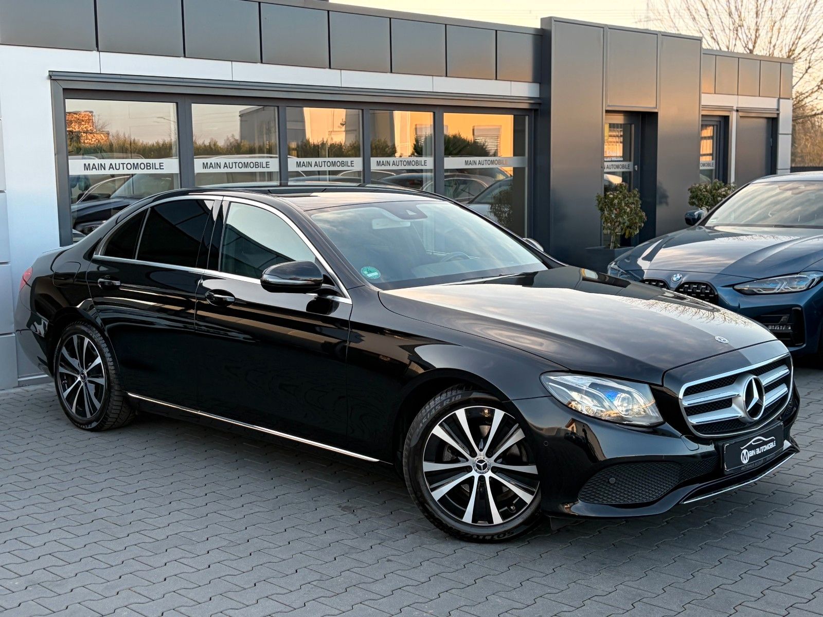 MERCEDES-BENZ E 200 Limo Avantgarde*Multibeam-LED*R-Kamera*