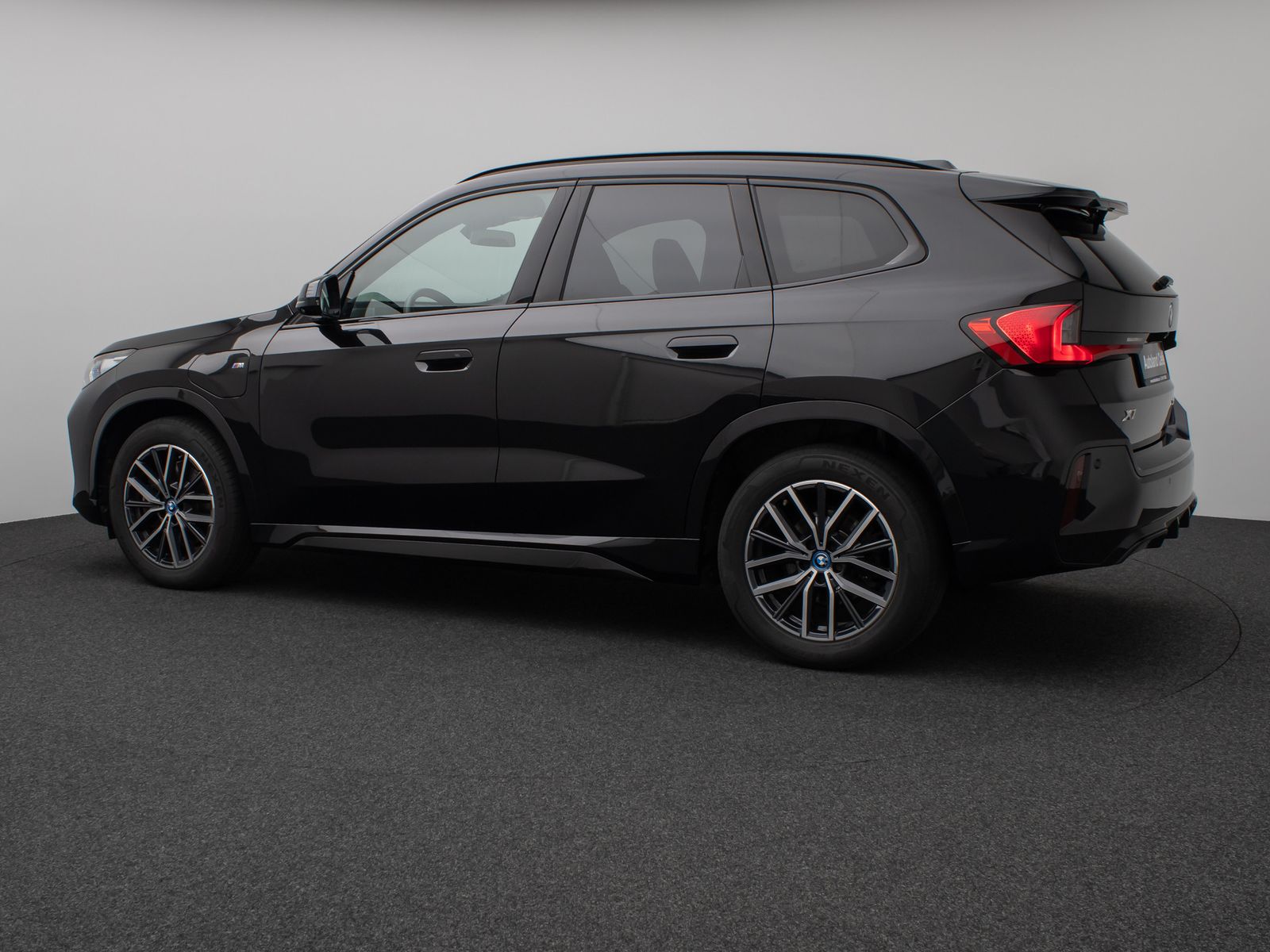 Fahrzeugabbildung BMW X1 xD30e M Sport 360°HUD DAB H/K Komfort LED