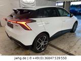 MG4 Luxury Leder Navi 360°Kam ACC Wärmep - weiße MG MG4