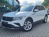 Volkswagen Tiguan 2.0TDI DSG 1.HD IQLight Elegance - mit Diesel-Antrieb: Geländewagen, 2.0