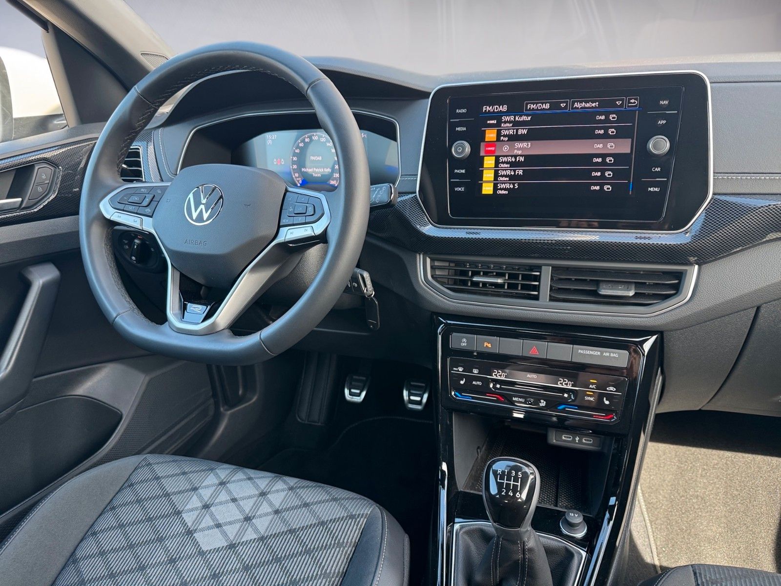 Fahrzeugabbildung Volkswagen T-Cross 1.0 TSI R-Line