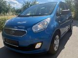 Kia Venga 1.4/1 Hand/Klima/SHZ/Scheckheft/Garantie - blaue Kia Venga