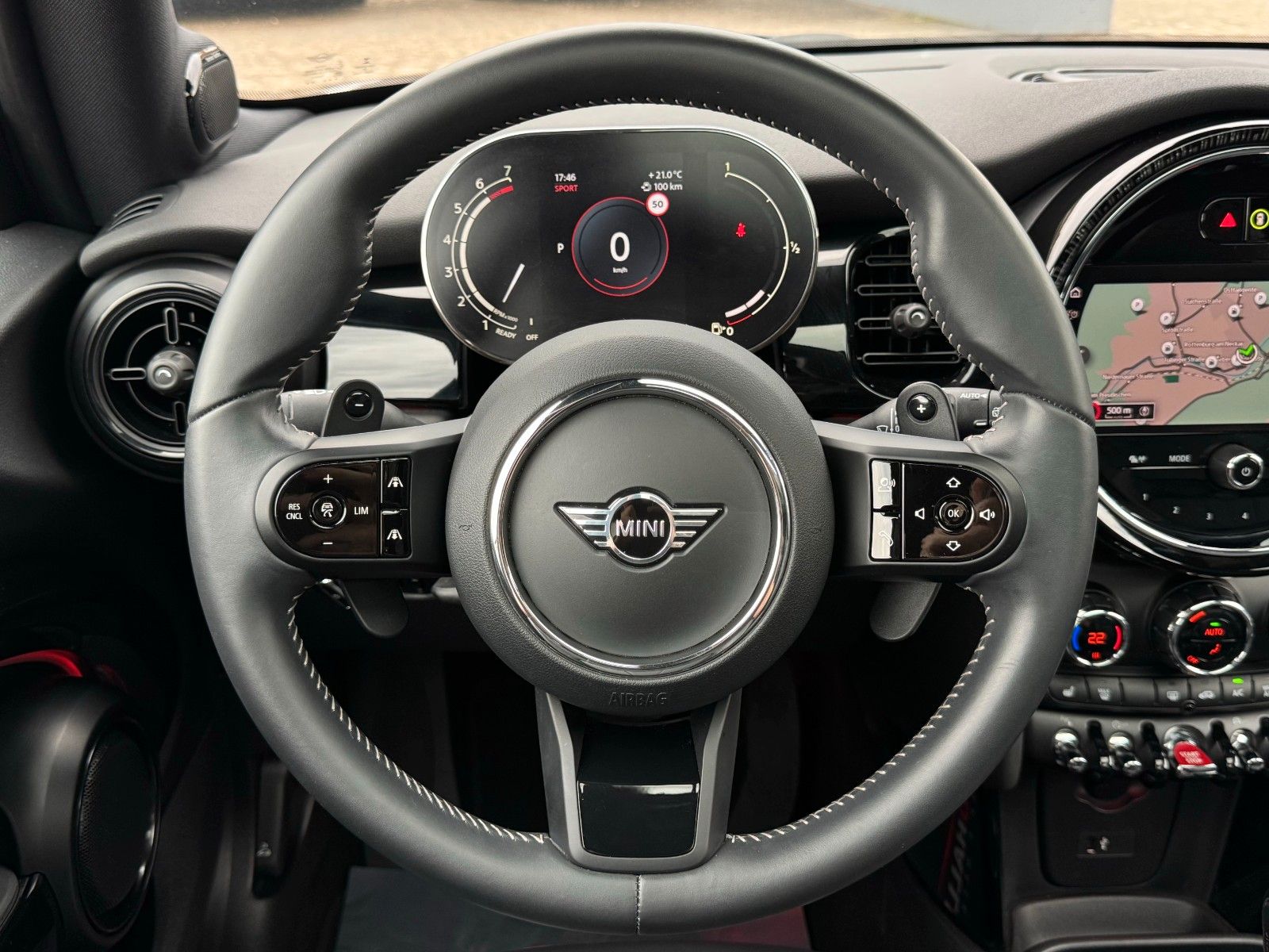 Fahrzeugabbildung MINI Cooper S Classic Trim H&K Pano Leder CAM ACC