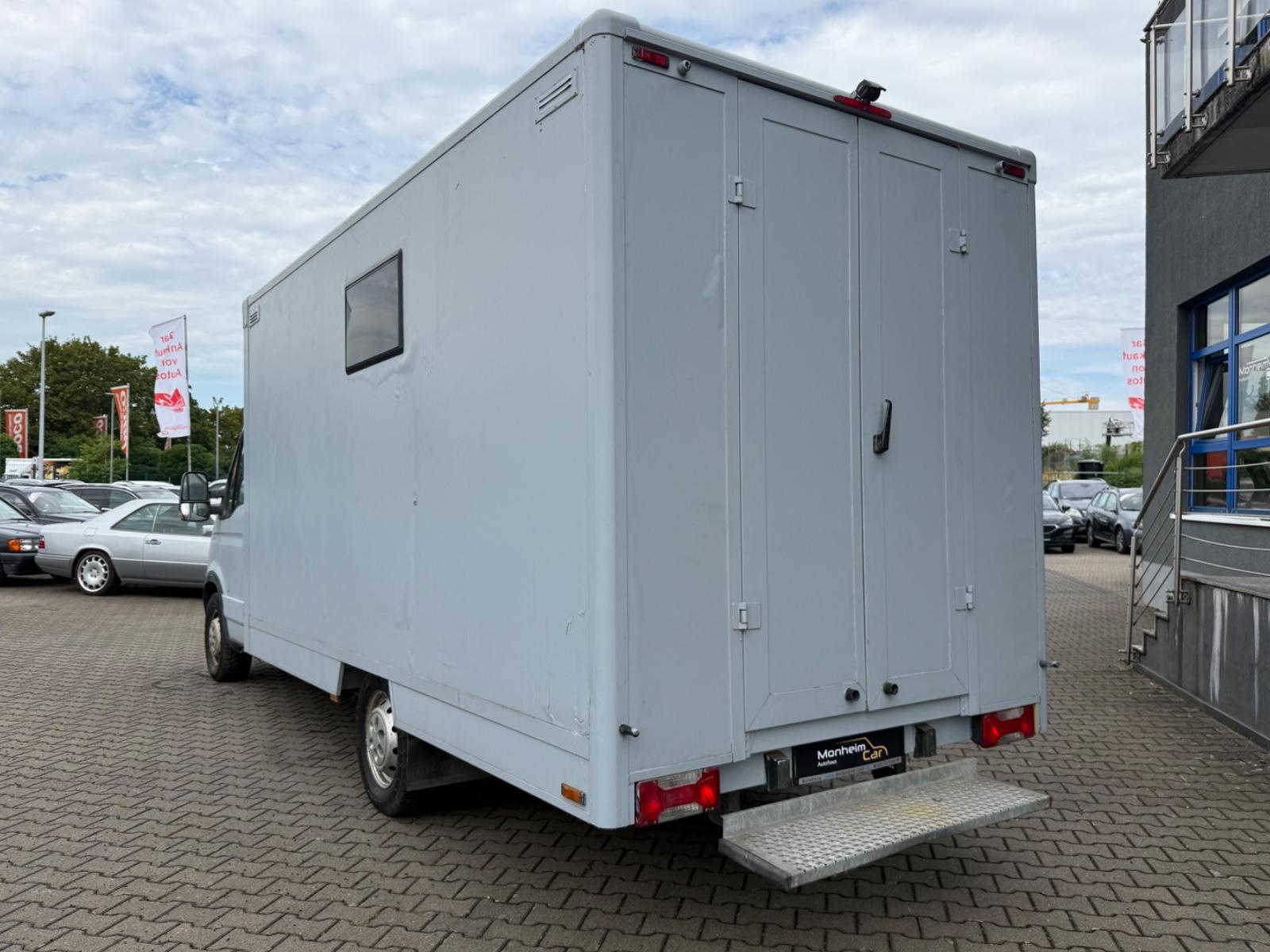 Iveco Daily zum Wohnmobile ausgebaut