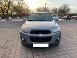 Chevrolet Captiva 2.4 LT 2WD 7-Sitzer Sche... - Chevrolet Captiva in Berlin