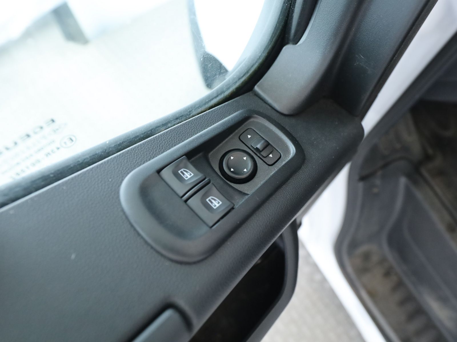 Renault Master - Bild 15