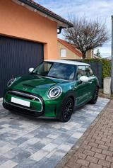 MINI Cooper SE Resolute Editon Resolute Editon - MINI Cooper SE: Resolute Editon