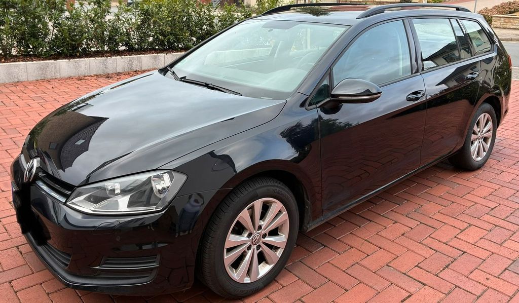 Image of Volkswagen Golf