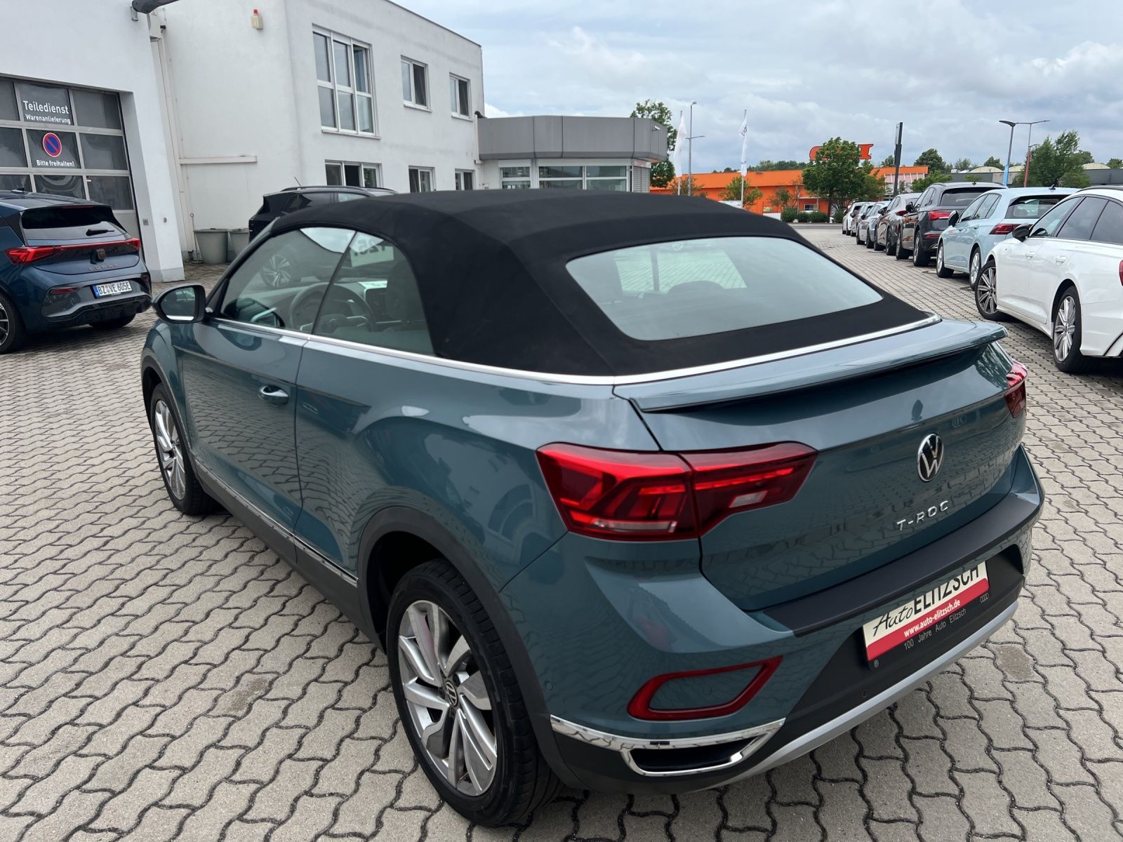 Fahrzeugabbildung Volkswagen T-Roc Cabriolet TSI Style LEDplus Navi AID ACC R