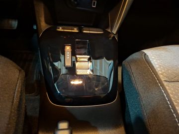 Bild 15 Opel Corsa Hybrid Edition LED Apple CarPlay Android A