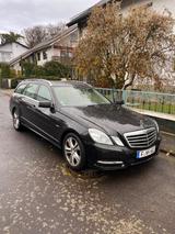 Mercedes-Benz E 220 CDI T BlueEFFICIENCY AVANTGARDE AVANTGARDE
