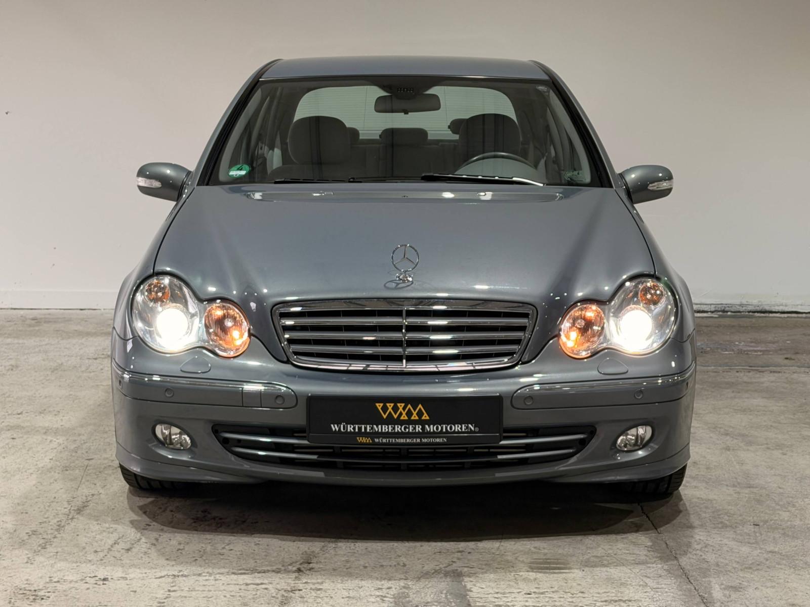 Mercedes-Benz C 220 CDI*AUTO*STHZG*Bi-XENON*COMAND*PDC*