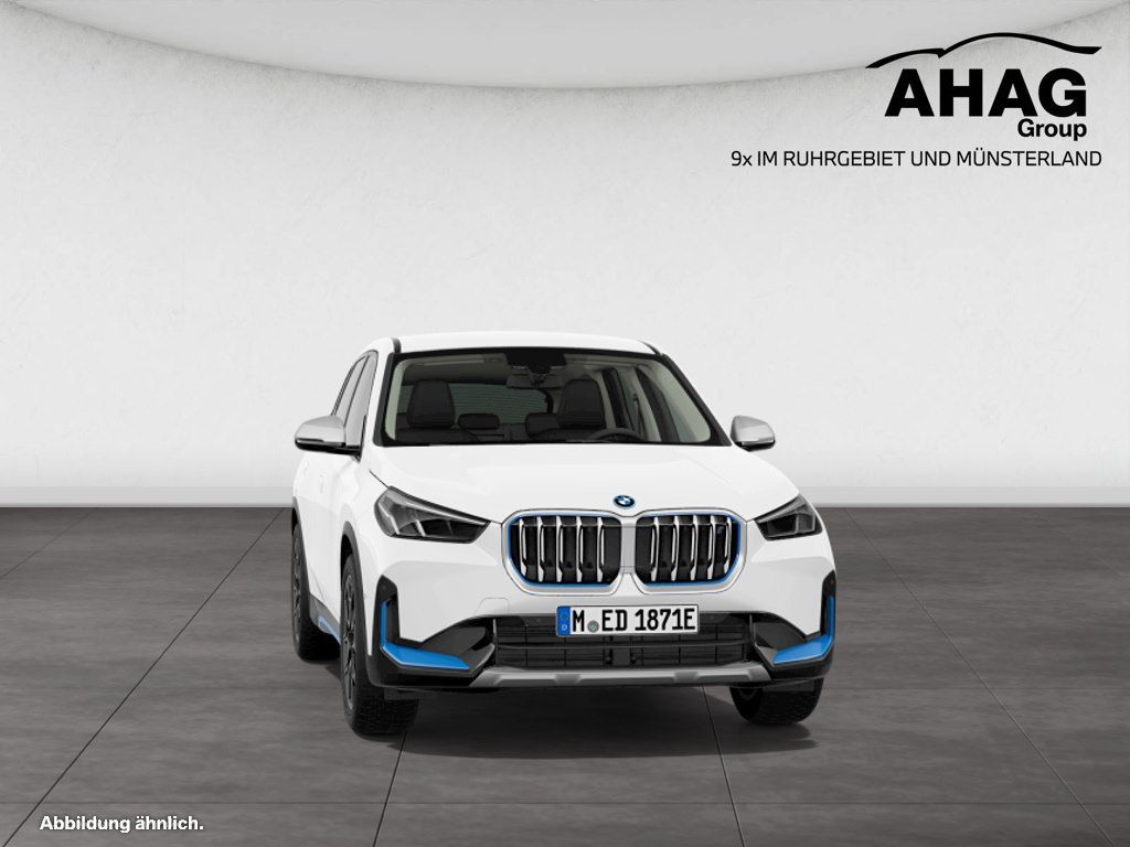 BMW iX1 - Bild 10