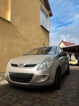 Hyundai i20 PB        VB - Hyundai i20 PB