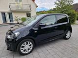 Volkswagen VW Up Move Up! 1,0 Liter MPI 75 PS Tüv neu... - VW e-up! von privat