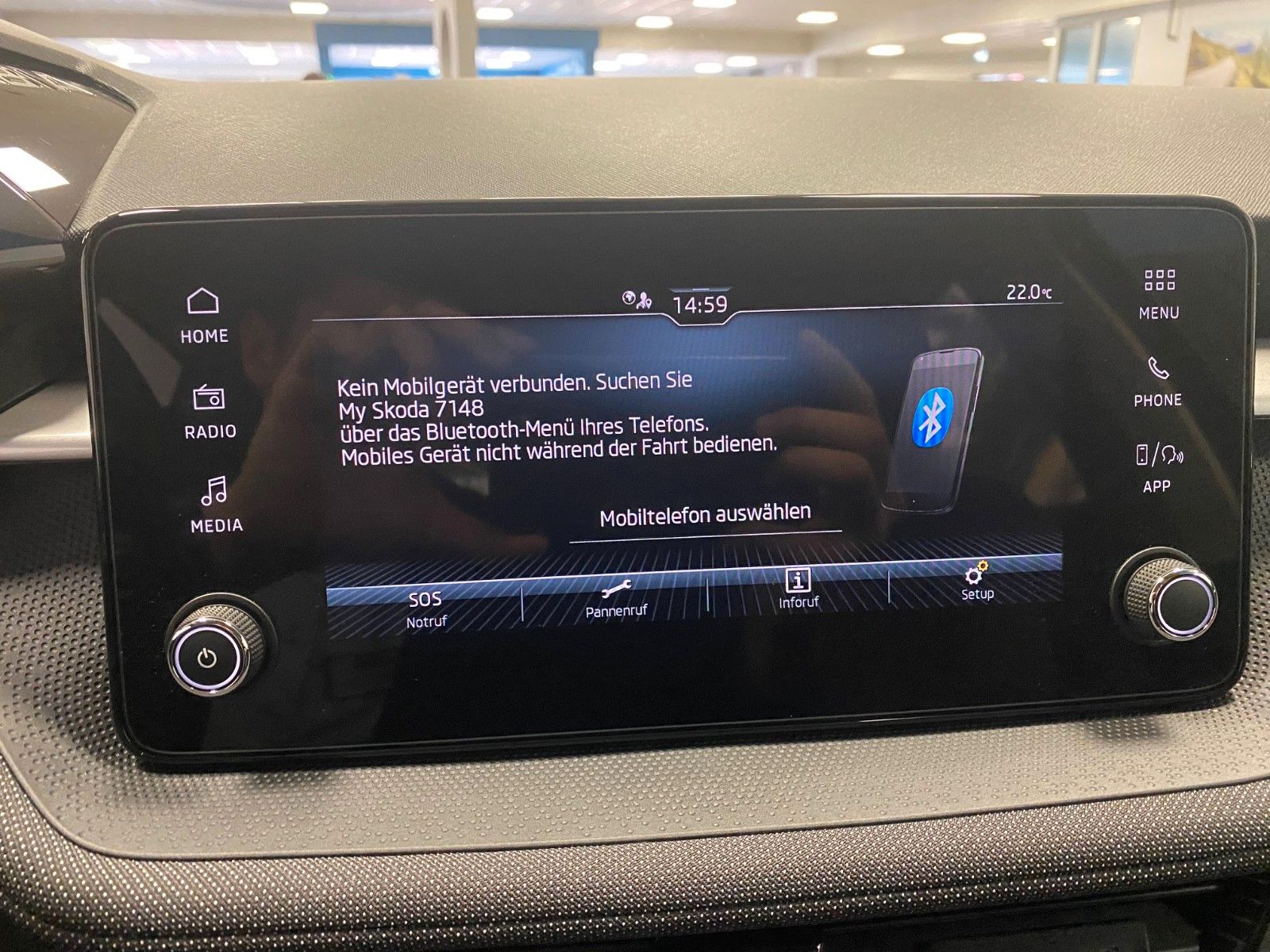 Fahrzeugabbildung SKODA Fabia 1.0l TSI 85kW DSG Drive+ TEMPOMAT+5J.Garan