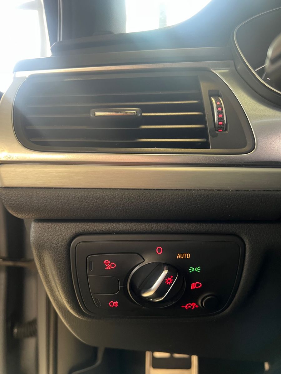 Fahrzeugabbildung Audi A6 Avant 2.0 TDI ultra S Line Plus *MATRIX-LED*